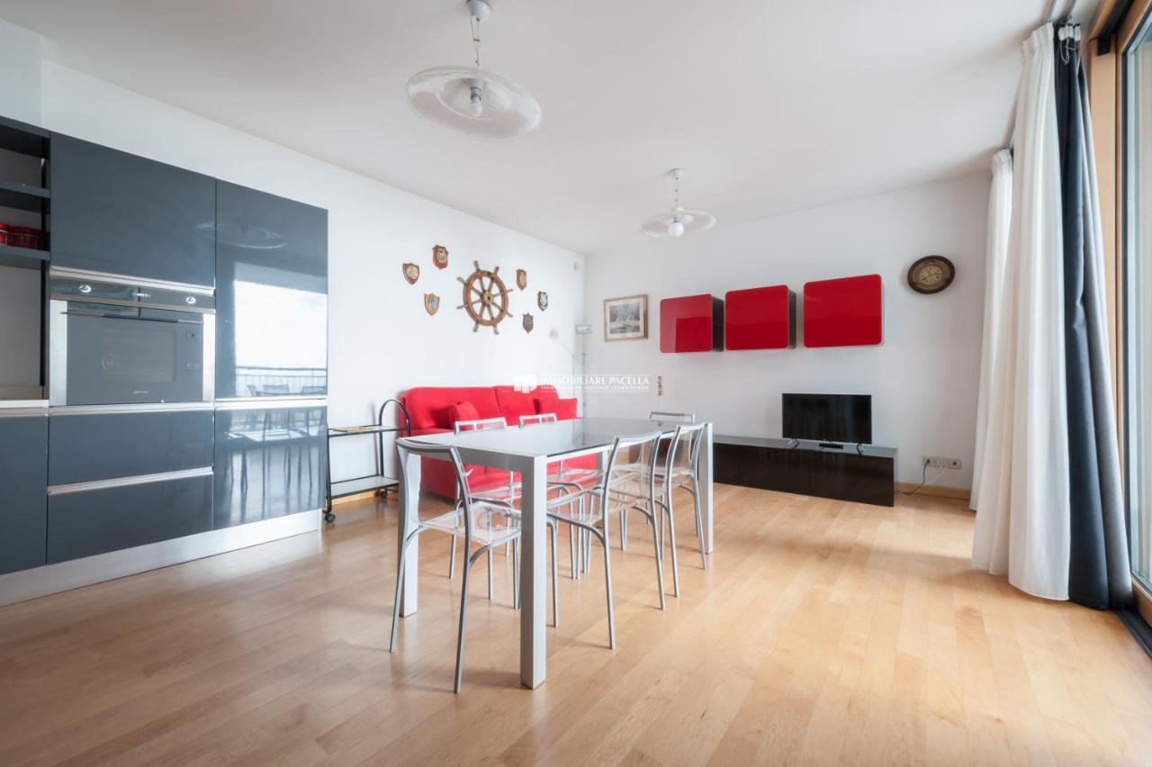 Residence Frontemar Immobiliare Pacella Lido di Jesolo Ngoại thất bức ảnh