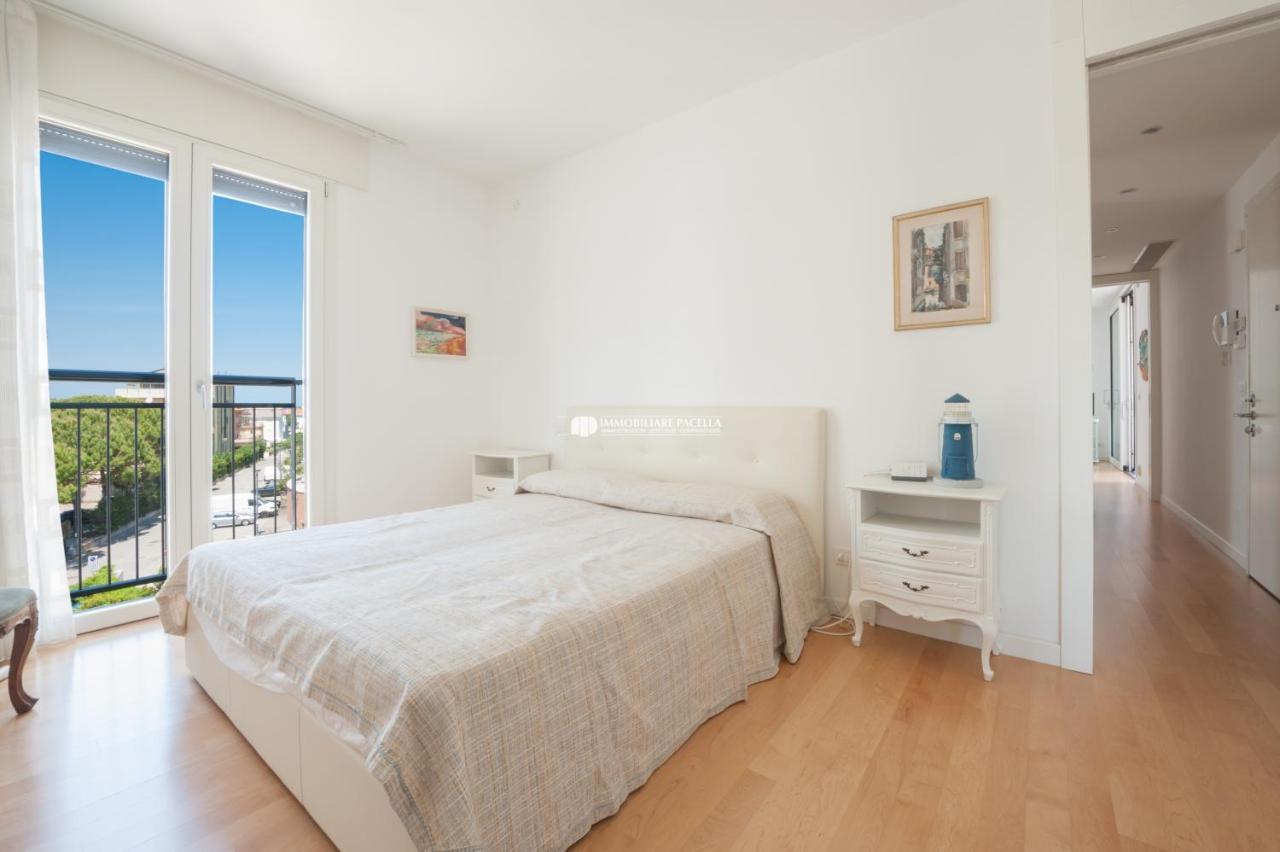 Residence Frontemar Immobiliare Pacella Lido di Jesolo Ngoại thất bức ảnh