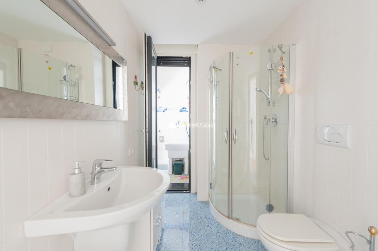 Residence Frontemar Immobiliare Pacella Lido di Jesolo Ngoại thất bức ảnh