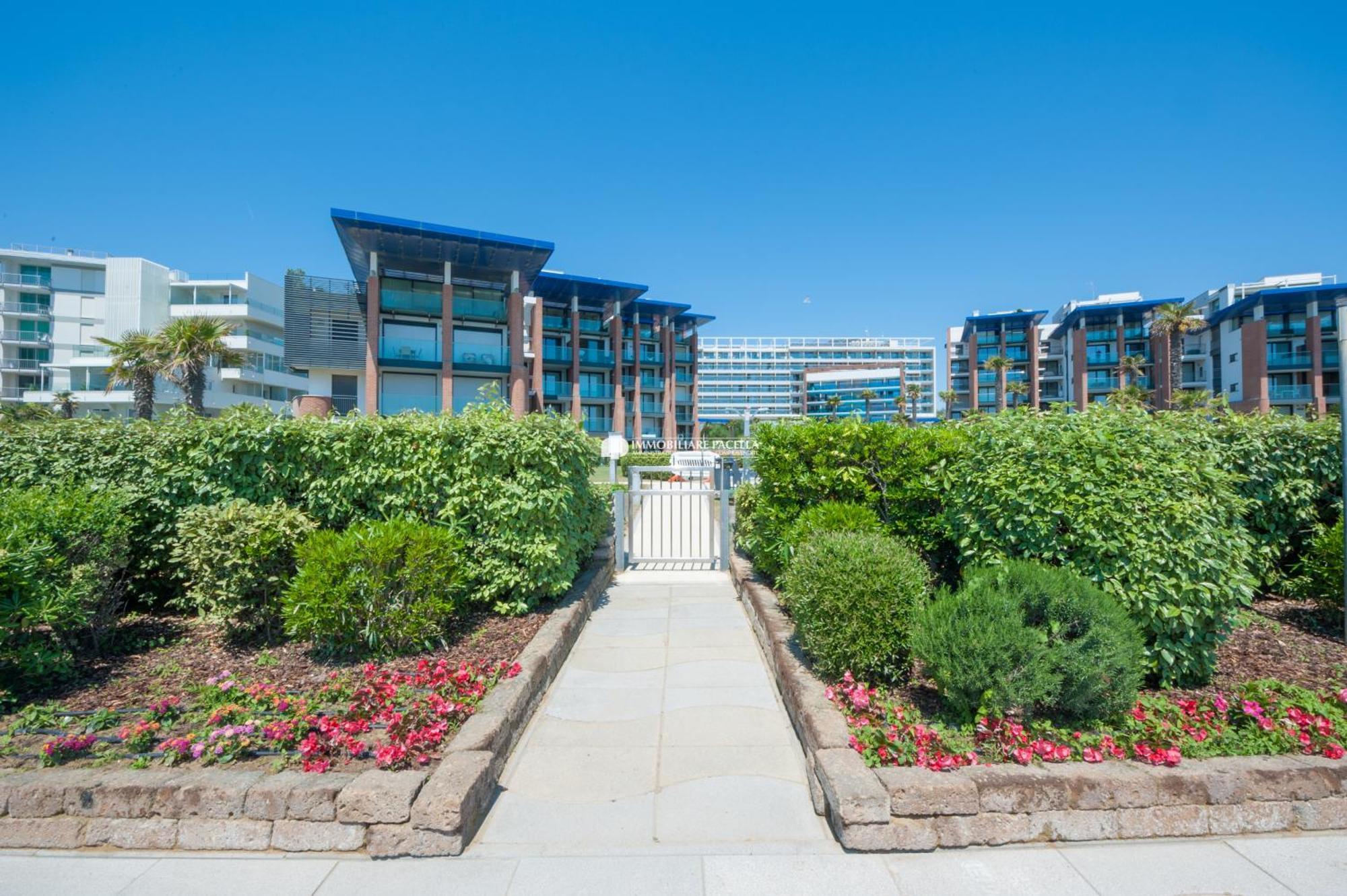 Residence Frontemar Immobiliare Pacella Lido di Jesolo Ngoại thất bức ảnh